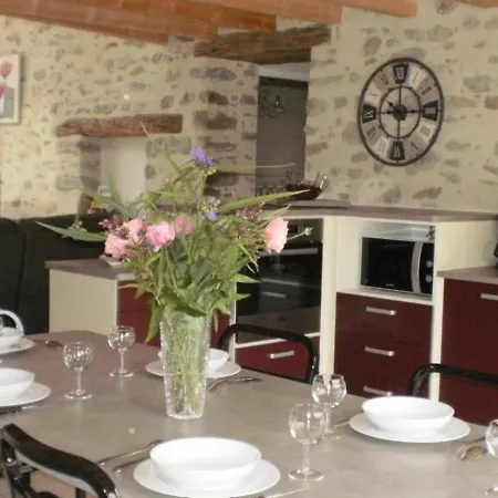 Gite Renove Mitoyen Pmr, 3 Chambres, Terrasse, Proche Nature - Fr-1-426-112