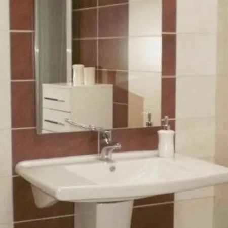 度假居 Gite Renove Mitoyen Pmr, 3 Chambres, Terrasse, Proche Nature - Fr-1-426-112