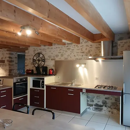 Gite Renove Mitoyen Pmr, 3 Chambres, Terrasse, Proche Nature - Fr-1-426-112 *