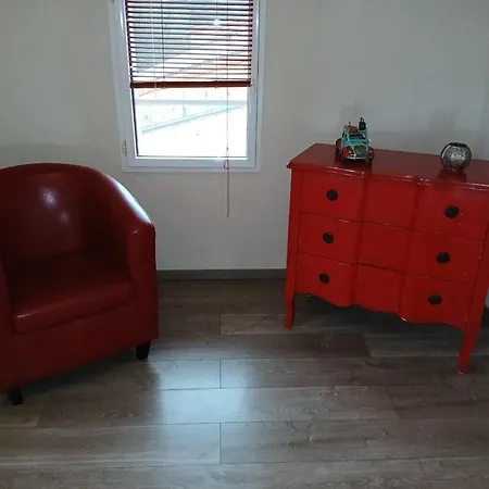 Gite Renove Mitoyen Pmr, 3 Chambres, Terrasse, Proche Nature - Fr-1-426-112 La Gaubretiere